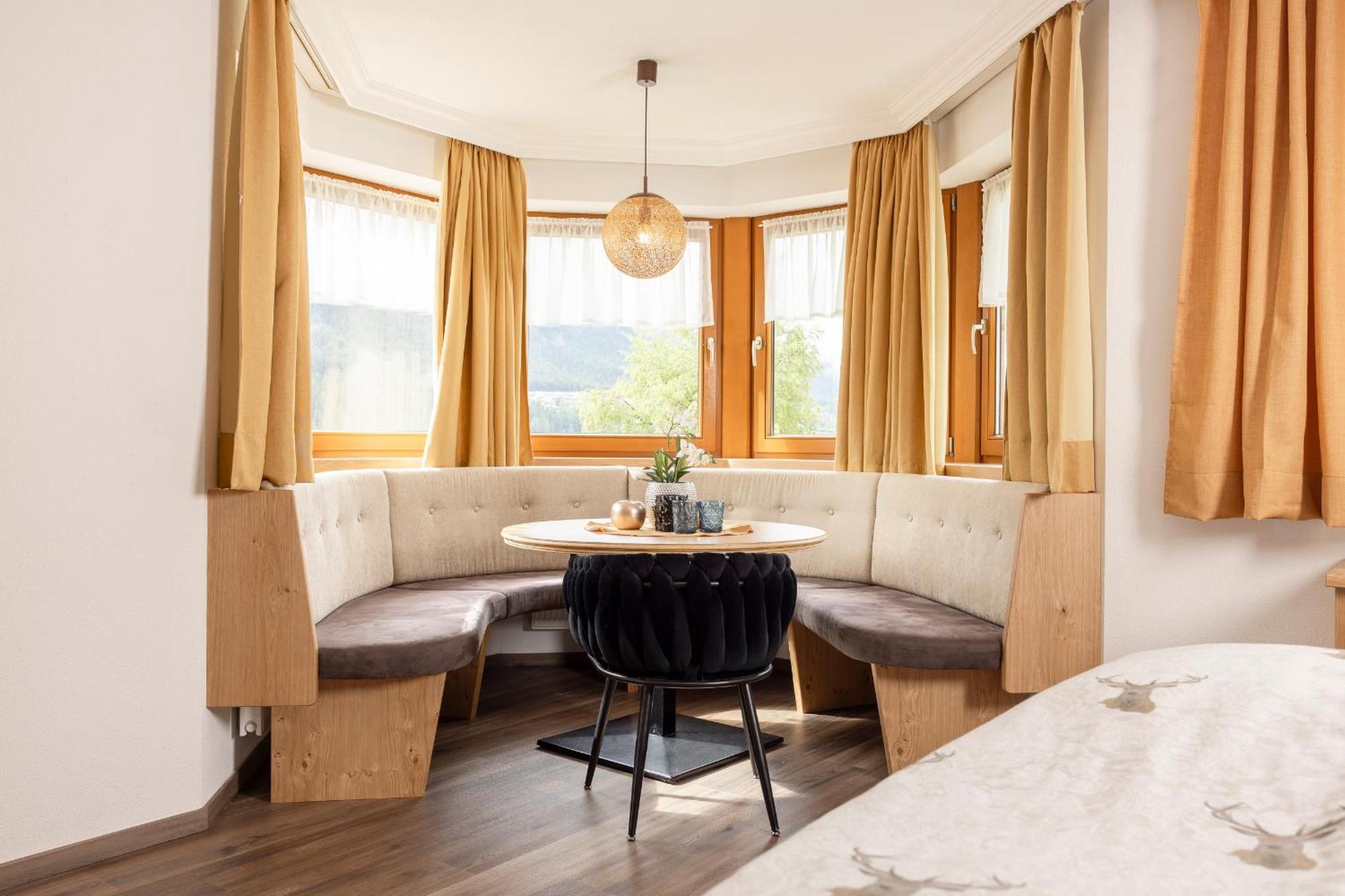 Hotel Alphof Stubaital Fulpmes Eksteriør bilde